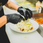 La-Marqueza-20-cook-prepping-food
